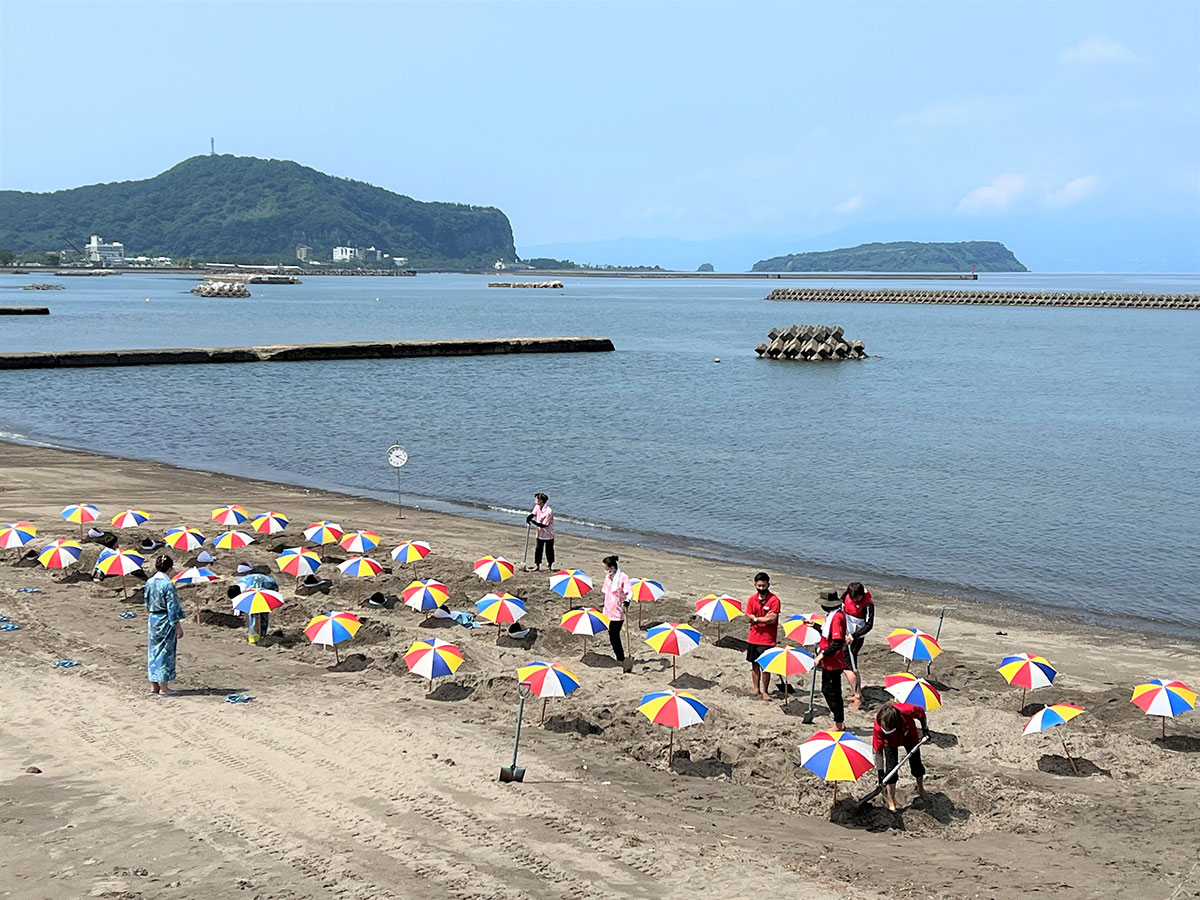 Sunamushi Onsen Saraku