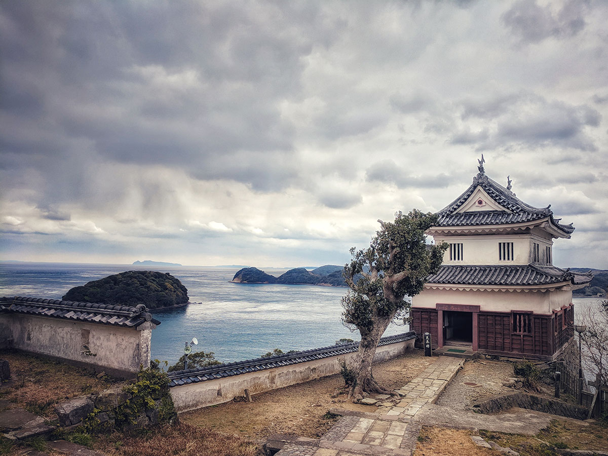 Hirado Castle 