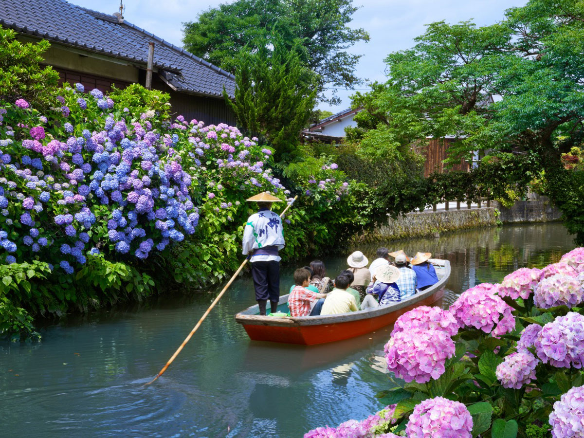 riverboat ride in yanagawa river cruise